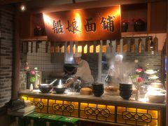 自助取餐区-二十八里太湖船菜(吉祥路店)