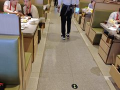 -海底捞火锅(凯德广场店)