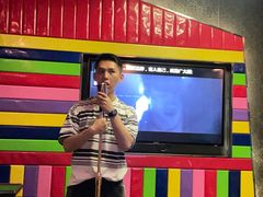 -K+全国连锁KTV(绿地缤纷天地店)