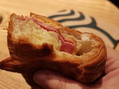 -星巴克(汾阳路店)