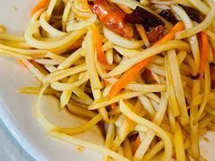 拌土豆丝-玫瑰红烤羊排(北新桥三条店)
