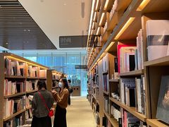 -茑屋书店(天目里店)
