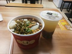 生烫三合一粉-江三王记牛杂馆(总店)