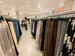 -H&M(天一广场店)