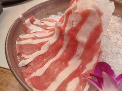 -喃喃椰·糟粕醋·椰子鸡火锅(七堡花园店)
