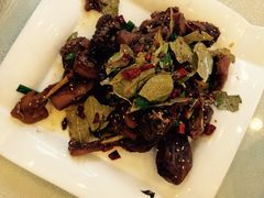 -唐师傅湘西名菜馆(武陵路店)