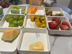 -涨巢·潮玩水疗局