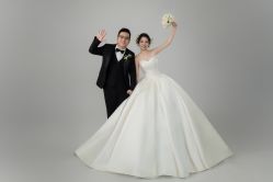 -雅云婚纱摄影工作室旗舰店