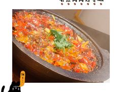 -万重锦·人文川菜馆(骡马市店)