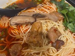 重庆桥头肥肠面-和府捞面(东直门银座店)