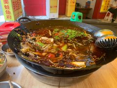 -鸿顺老铁锅美蛙鱼府(解放碑店)