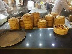 -东豪园林海鲜酒家(南港路辅路店)