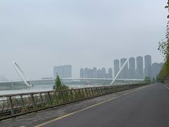 -南京眼步行桥