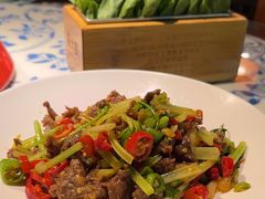 -卢大鲜鱼头捞饭(美利广场店)
