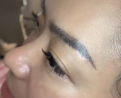 -蜜丝卡伦美甲美睫半永久