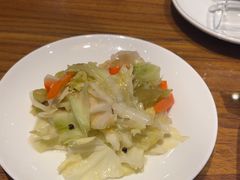 -泉畔人家·老济南经典鲁菜(大明湖店)