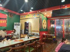 大堂-杨记跷脚牛肉面(临汾鼓楼广场店)