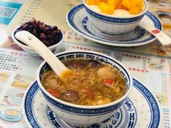 -广信牛奶甜品世家(台东店)