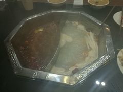 -重庆德庄火锅(体育中心店)