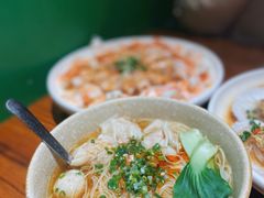 海鲜混沌面-全渔村小海鲜