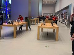 -Apple零售店(华贸购物中心店)