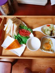 -卓玥国际月子会所(罗山路店)