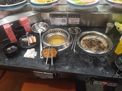 -钱小主·自助回旋烤肉火锅餐厅(东方新天地店)