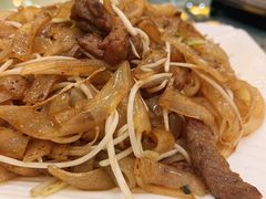特色湿炒河粉-顺德人家食府(黄金广场店)