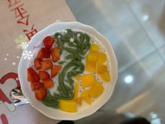 士多啤梨芒果绿茶拉面-甜心妈妈·榴莲星级糖水(北京路总店)