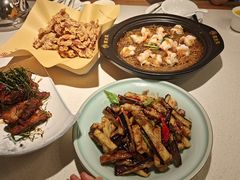 -聚友斋(陶瓷琉璃馆水晶街店)
