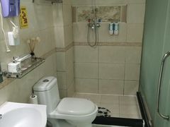 -德全心悦酒店(北京金台路地铁站店)