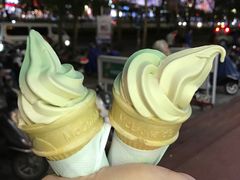 -麦当劳(湛江大厦店)