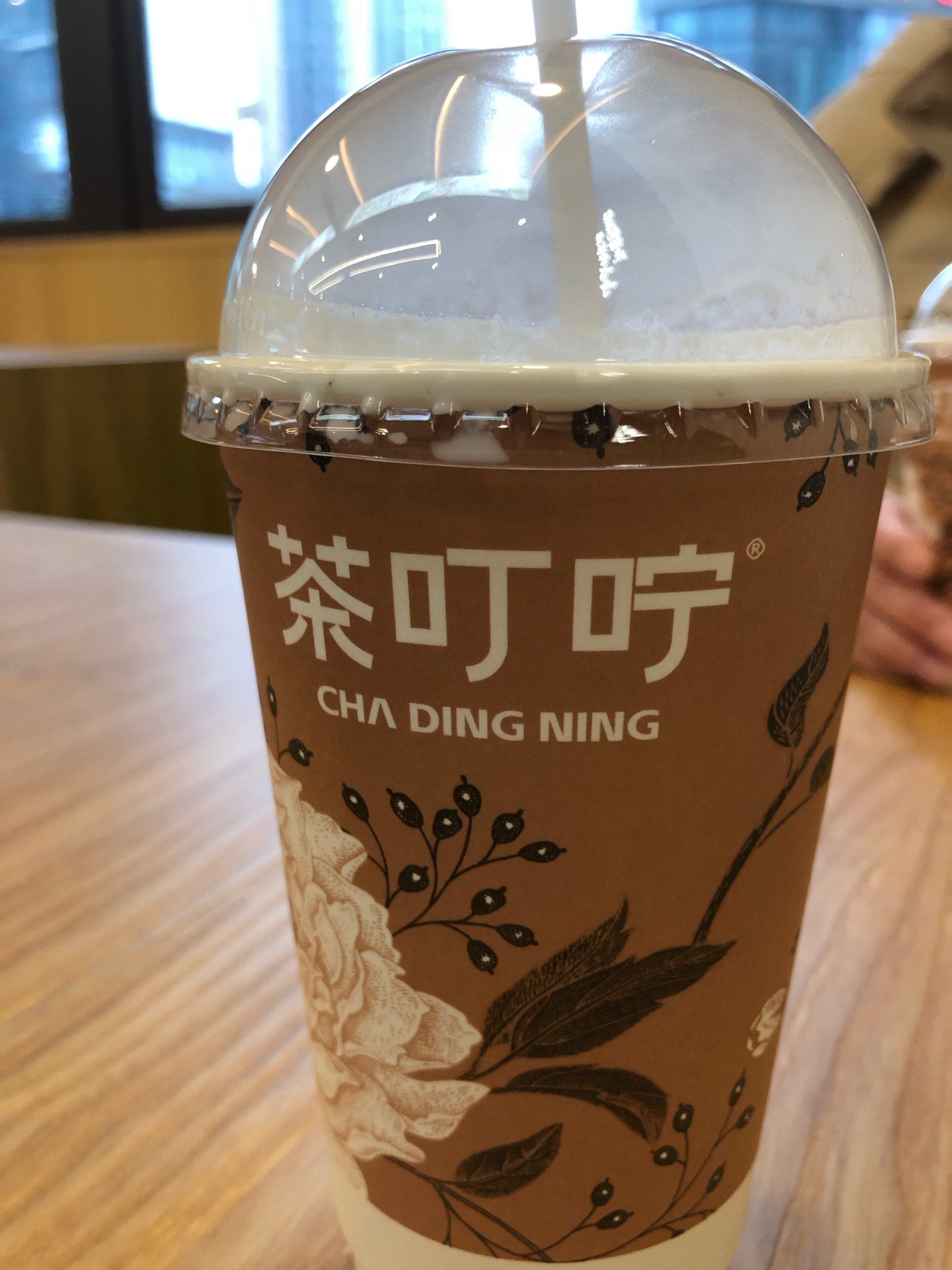第一次来,环境很好,位置也好找,点的奶茶,茶味比较重,适合喜欢喝茶的
