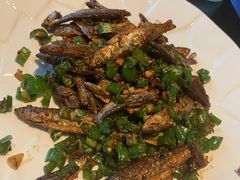 青椒火焙鱼-凤凰湘语·湘粤鲜融(浦东旗舰店)