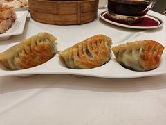 香煎韭菜饺-喜宴又一村·粤菜·茶点·海鲜(壹方天地店)