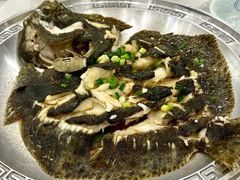 -鑫渔港海鲜本地菜·山海关浑锅(东戴河店)