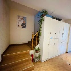 -秀域科技美容梅江店