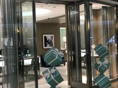 -Tiffany & Co.蒂芙尼
(广州太古汇店)