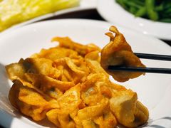-茸梅路右拐龙虾-农家菜(松江店)