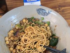 -丁丁猫重庆小面(徐州路店)