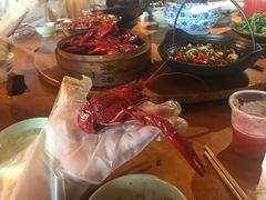 -琥珀老六龙虾(四里河店)