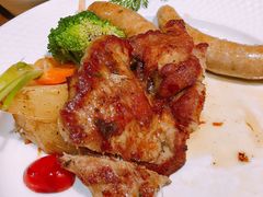 烧汁豚肉扒拼德式香肠-江南果道西餐厅(北京路店)