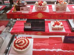 -巴黎贝甜(大宁国际商业广场店)