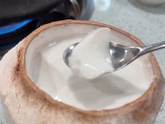 -烹然四季椰子鸡火锅(团结湖总店)