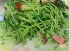 -鱼亨小鲜酸菜鱼(大信店)