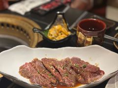 -山川小町·极番烧肉(新地假日广场店)