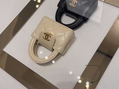 -CHANEL(恒隆广场店)