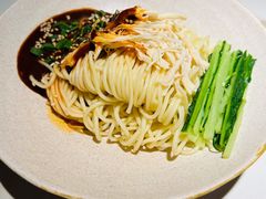 鸡丝凉面-麻六记(新天地店)