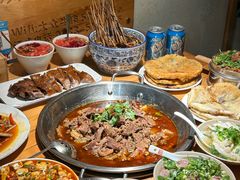 -大众跷脚牛肉馆·非遗传承单位(峨眉山店)