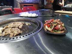 -马路牙子烧烤音乐酒馆(望京店)